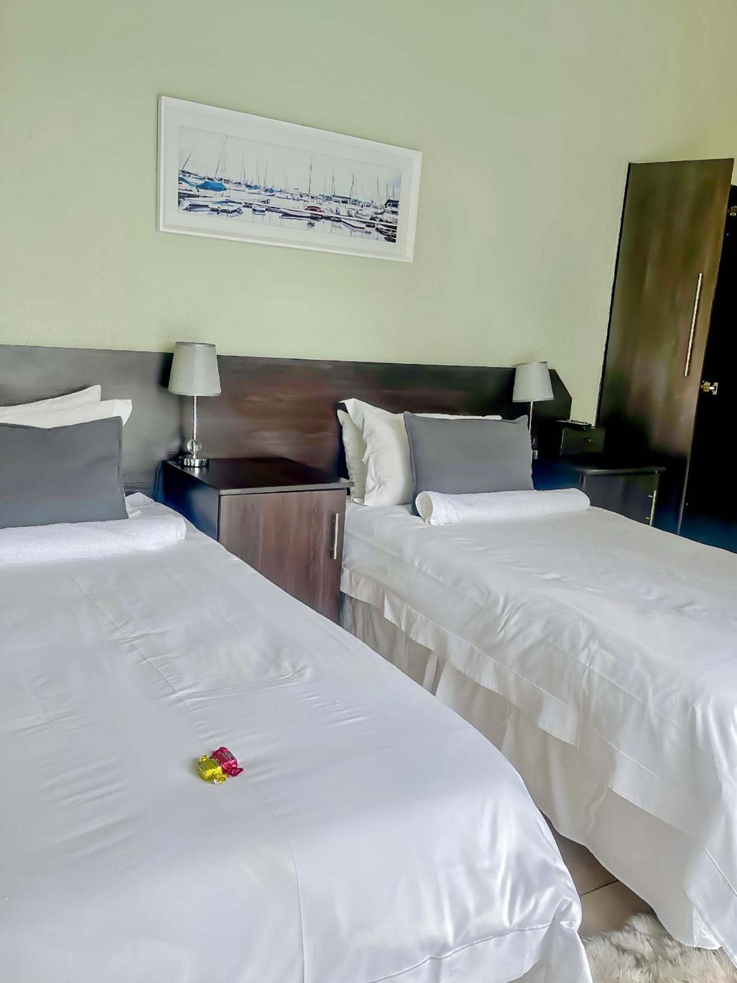 Oasis Of Life Guest House 윗뱅크 외부 사진