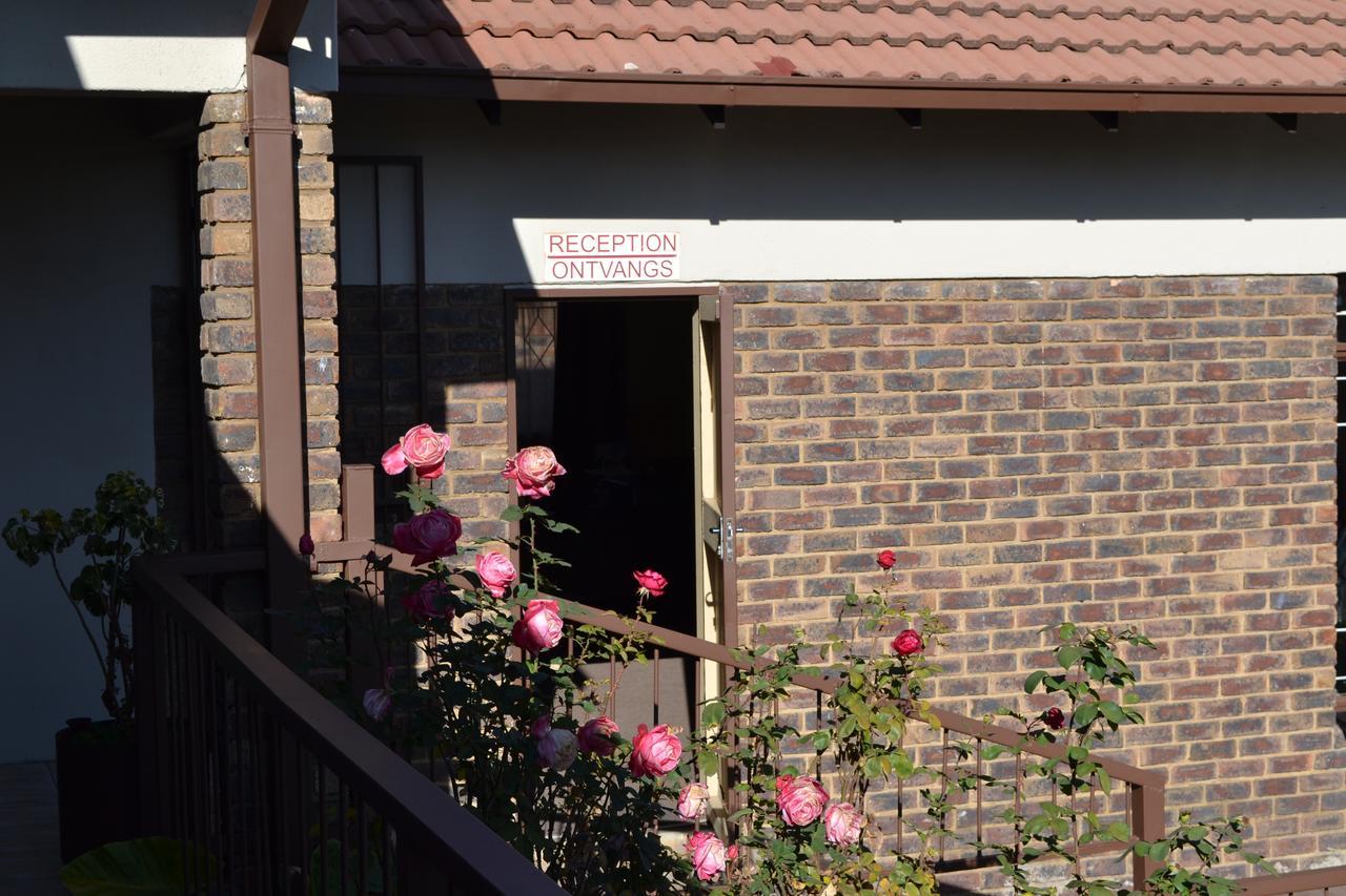 Oasis Of Life Guest House 윗뱅크 외부 사진