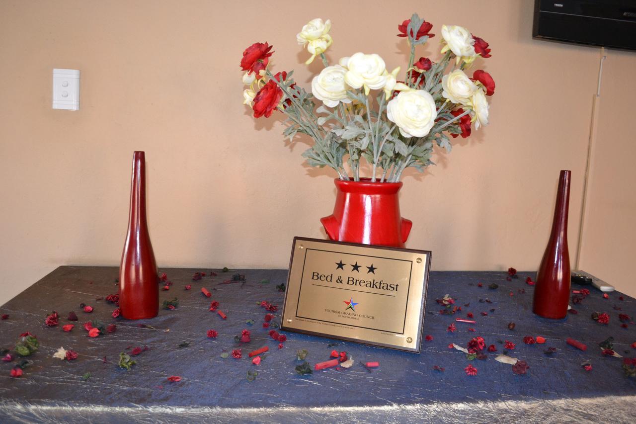 Oasis Of Life Guest House 윗뱅크 외부 사진