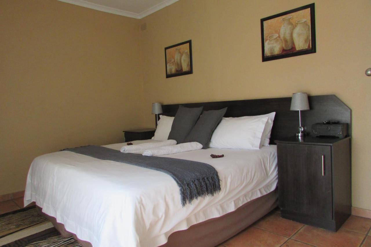 Oasis Of Life Guest House 윗뱅크 외부 사진